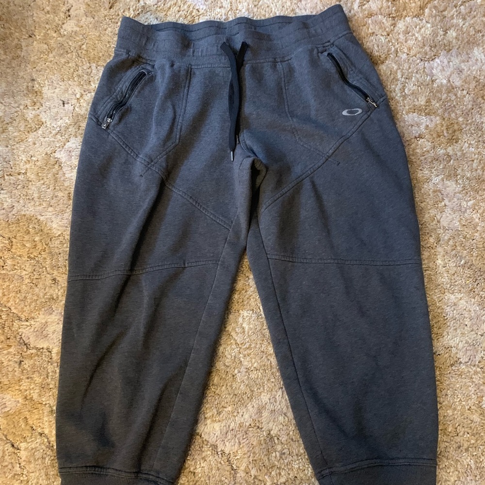 Oakley tapered leg sweat pants